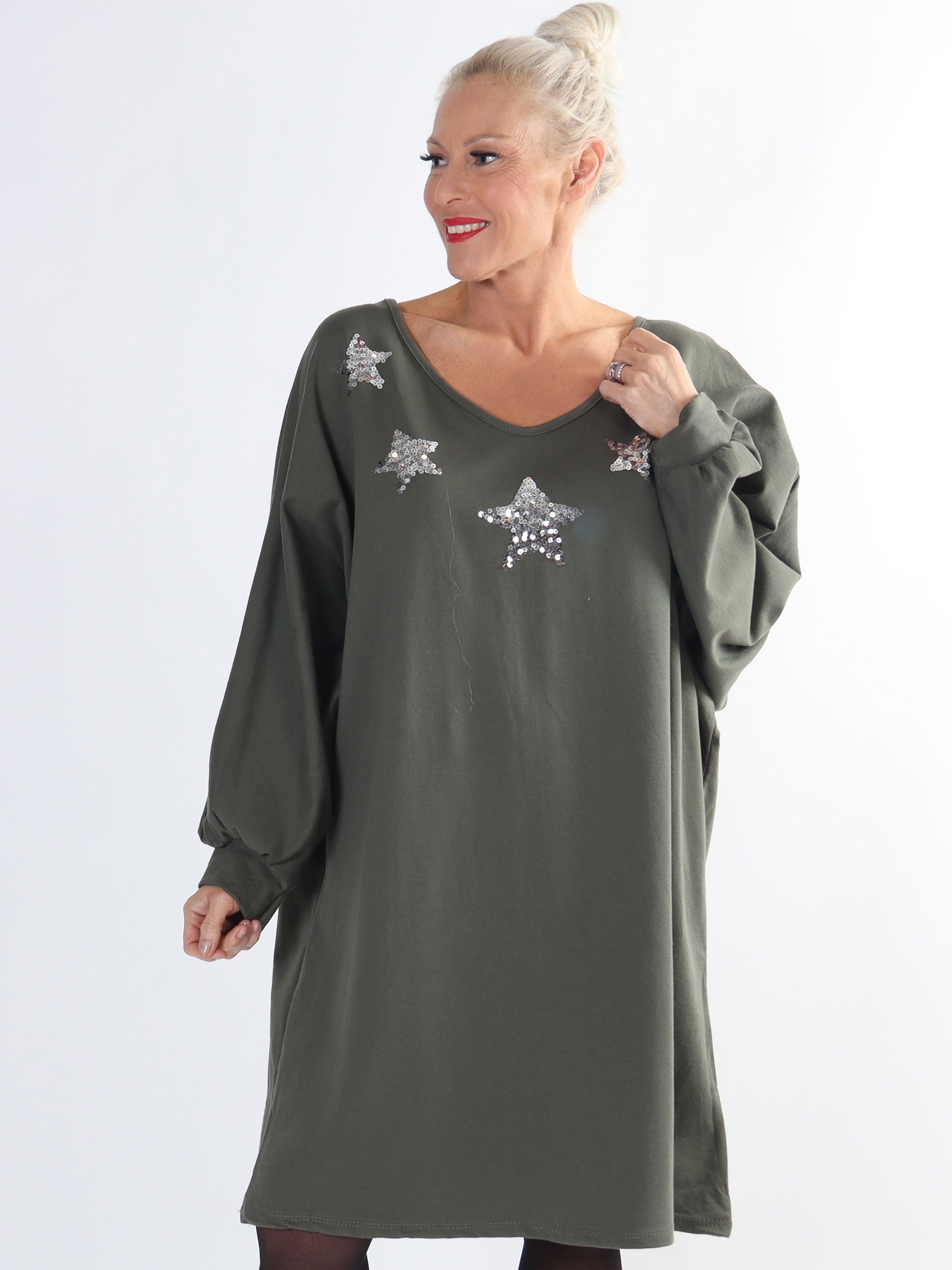 Torino - Plus size joggingkjole med stjerner af pailletter